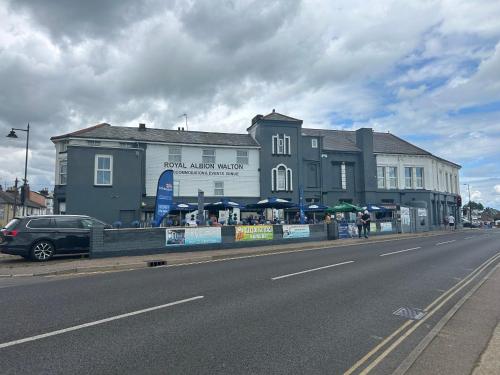 Royal Albion Walton
