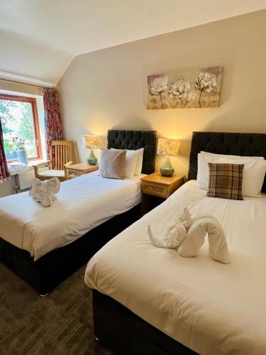 Cottage Lea's Country Hotel & Restaurant in Kroptona