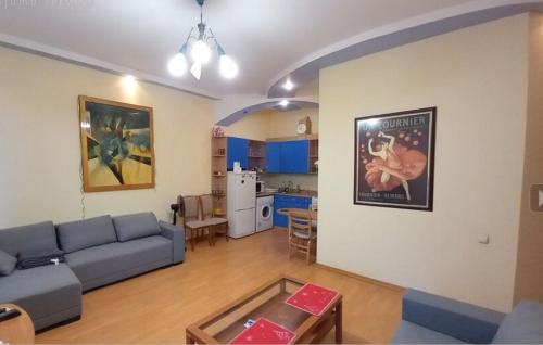 Historic 1BR stay by Opera House, Riga (foto 2)