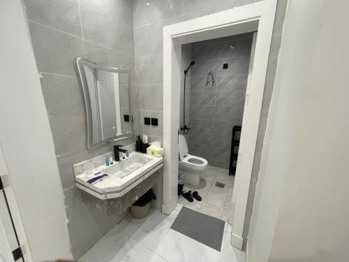 Fürdőszoba, استديو الريم in Al Manar