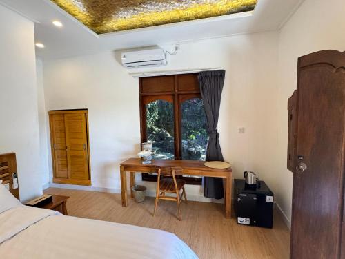 room detail thumbnail 0