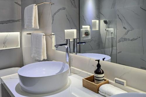Luxury Dubai Marina Apt with large balcony, Dubaj (zdjęcie 3)