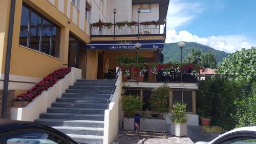 Entrance, Lake Garda Hostel in Salo