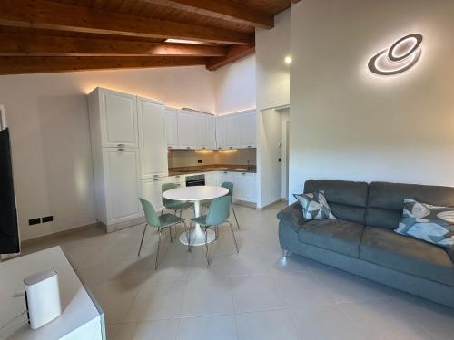 設施, La chicca del Vara in 瓦雷塞利古雷