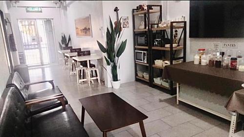 OZZY LODGE in Semporna Lotnisko