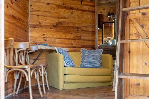 Tinyhouse Hexagonal in Organic Farm in Morelinho