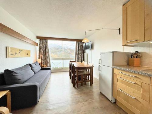Résidence Nant Benoit - Appartement 8 personnes aux Ménuires avec vue sur la montagne MAE-4404