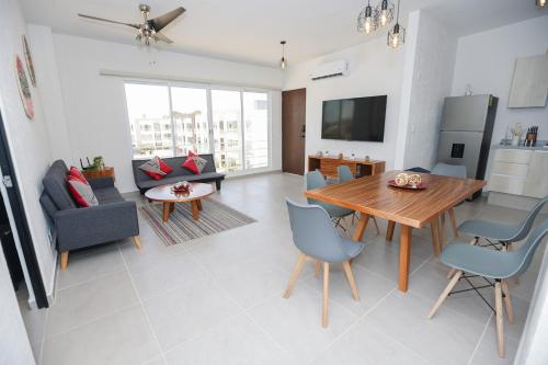 Hikari Condon, Cancún