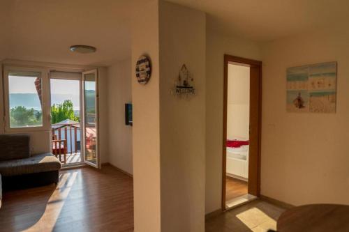 SUNSET Villa Apartments in Ljubanishta