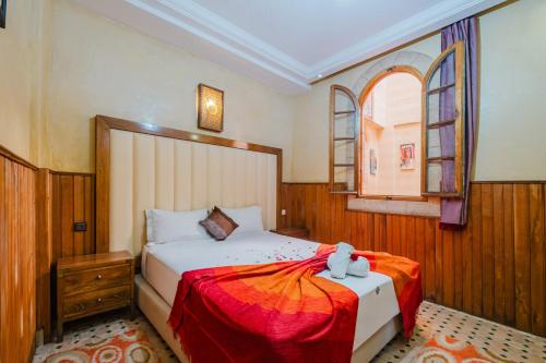 room detail thumbnail 1