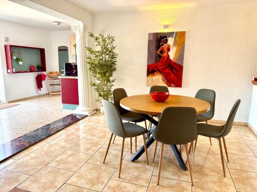 La Luzia - cozy retreat with panoramic view in Benidolēga
