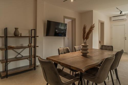 Elonea Villas, Luxury Villas and Studios in Kallikrateia Halkidiki with Garden, Veranda & BBQ - Σουρωτή