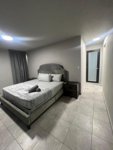 Metro Luxury House in קרולינה