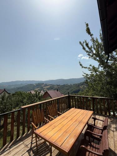 Villa Liri in Suva Reka