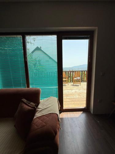 Villa Liri in Suva Reka