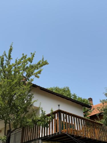 Villa Liri in Suva Reka