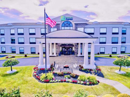 Photo - Holiday Inn Express Hotel & Suites Chester by IHG