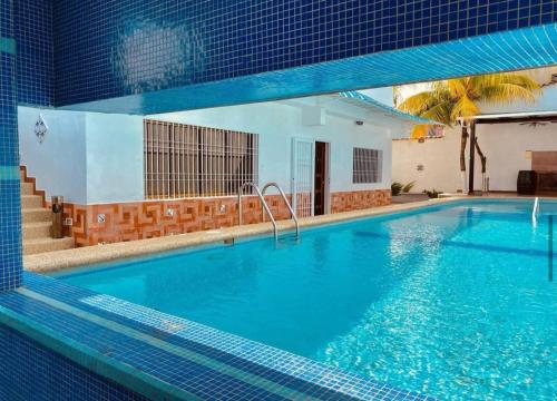 Tu casa en las playas de Chichiriviche para 20 pax in Chichiriviche