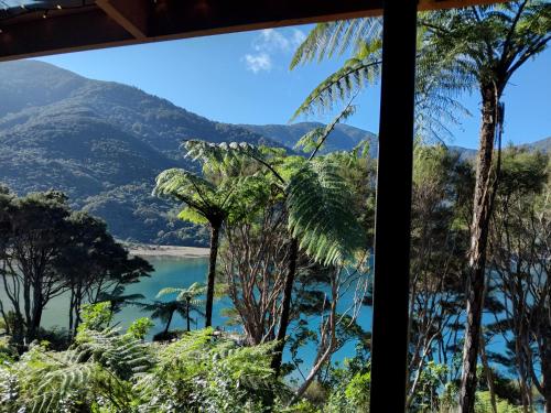 Haven Cabin - No road access - just a boat ride away in Endeavorinleta