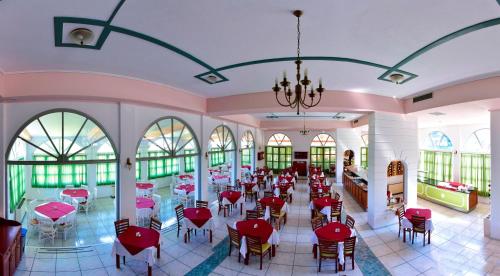 餐廳, 阿里昂酒店 (Arion Hotel) in 科卡里