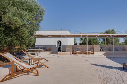 New Heated Pool Villa in Ostuni in Traghetto