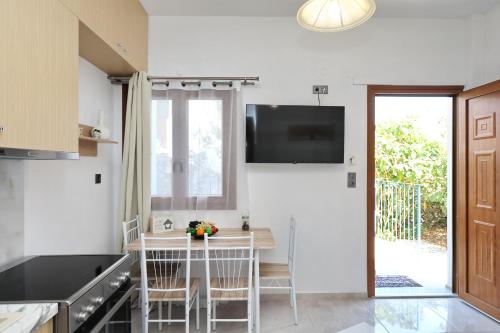 Smile Stella Studios in Skopelos