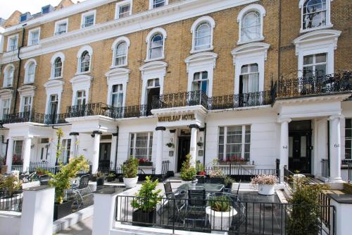 Whiteleaf Hotel, , London