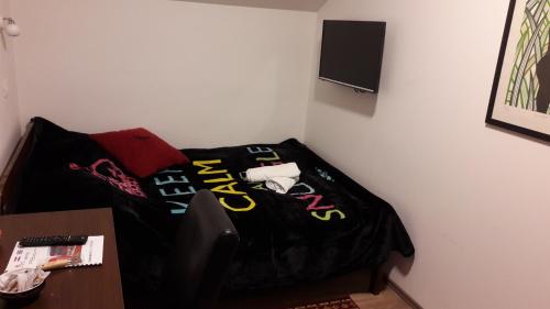 room detail thumbnail 0