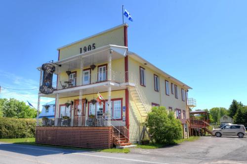 Gîte Grand-Père Nicole - Accommodation - Val-Brillant