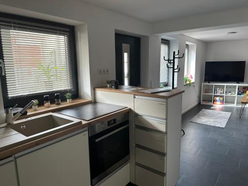 廚房, Ferienwohnung Thermenblick in 巴特溫茨海姆