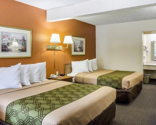 Econo Lodge Lawrence near University in ลอว์เรนซ์ (KS)