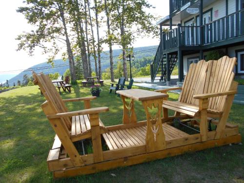 Hôtel Sous la Croix 152725 4