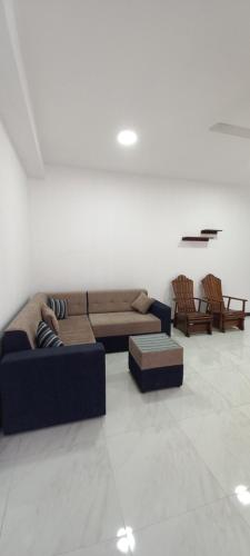 Sunrise Apartment in Nagoda West