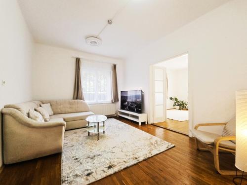 Cozy Apartment with Sauna in Szigetmonostor