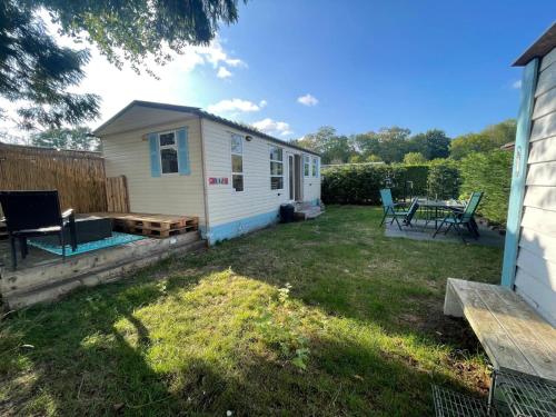 Ibiza chalet in natuurlijke omgeving in เบอร์เกน ออบ ซูม