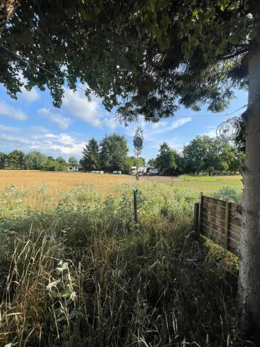 Ibiza chalet in natuurlijke omgeving in เบอร์เกน ออบ ซูม