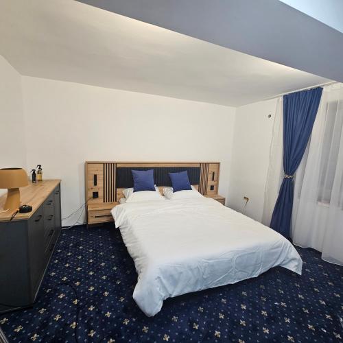 Hotel Hermes – Eforie Nord, CA