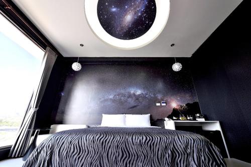 1 queen bed