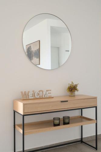 stunning 4-bedrooms on the 18th floor BY MadrigalRentals in Kiryat Bialik
