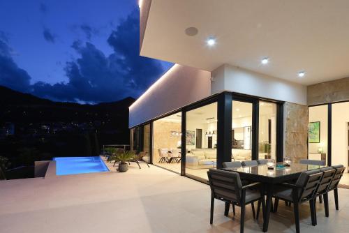 Villa Agapanthus in Veprinac