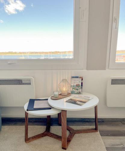 Kleine-Hafenauszeit in Sudstrandpromenade