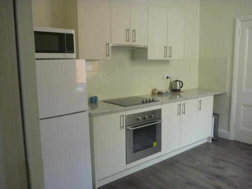 ห้องครัว, Apartments On Grey in เกลน อินส์