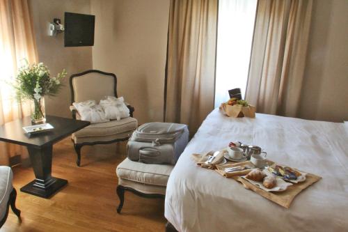 Ambasciatori Place Hotel