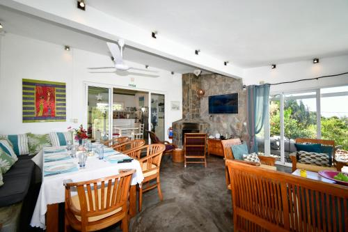 Fasilitas, Villa  m² dengan 2 kamar tidur dan 3 kamar mandi pribadi di Coromandel - Graviers (Villa Lorizon) in Pulau Rodrigues