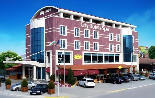 City Hotel Plovdiv - image 8