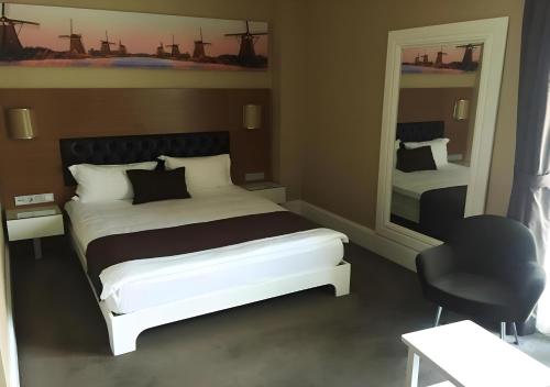City Hotel Plovdiv - image 12