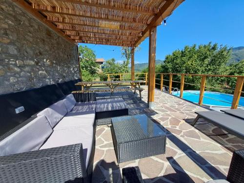 Зручності, Villa with panoramic views at Minucciano ! in Мiнучанно