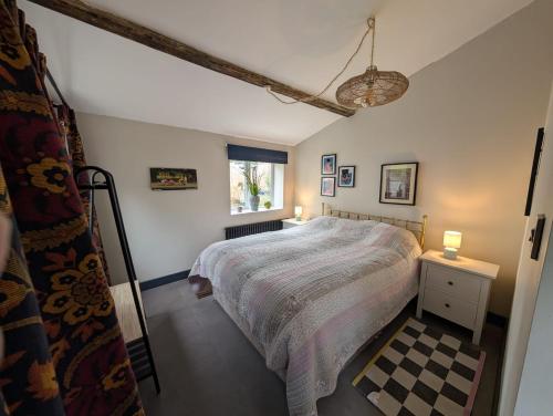 Grosvenor Studio Apartment in Лендріндод Уеллс