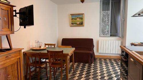 Chez Loulou - La suite in Lainsecq