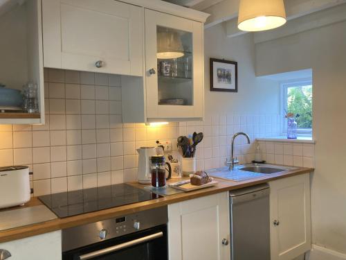 virtuve, 1 Penygroes in Penmachno